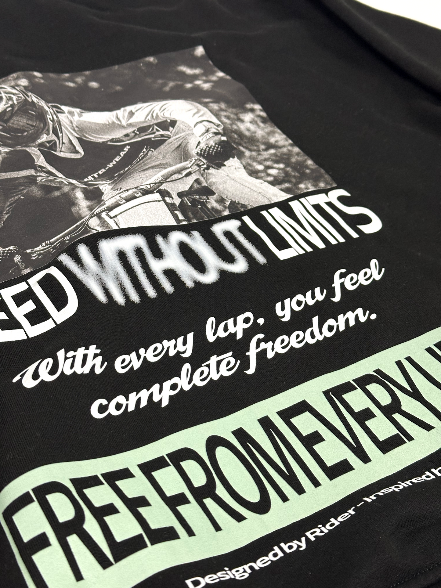 SPEED WITHOUT LIMITS - Oversized Hoodie