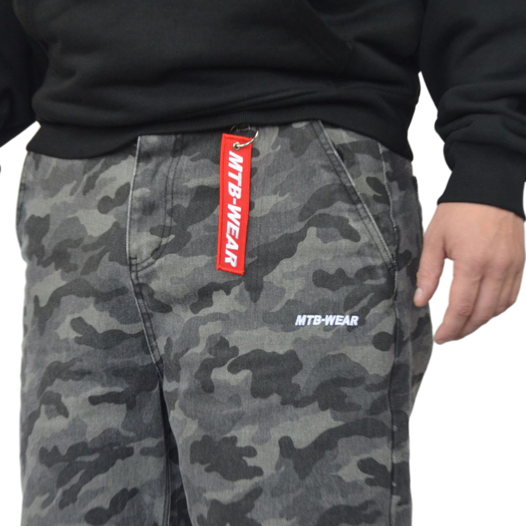 HEAVY CAMO - Zipper Baggy Jeans