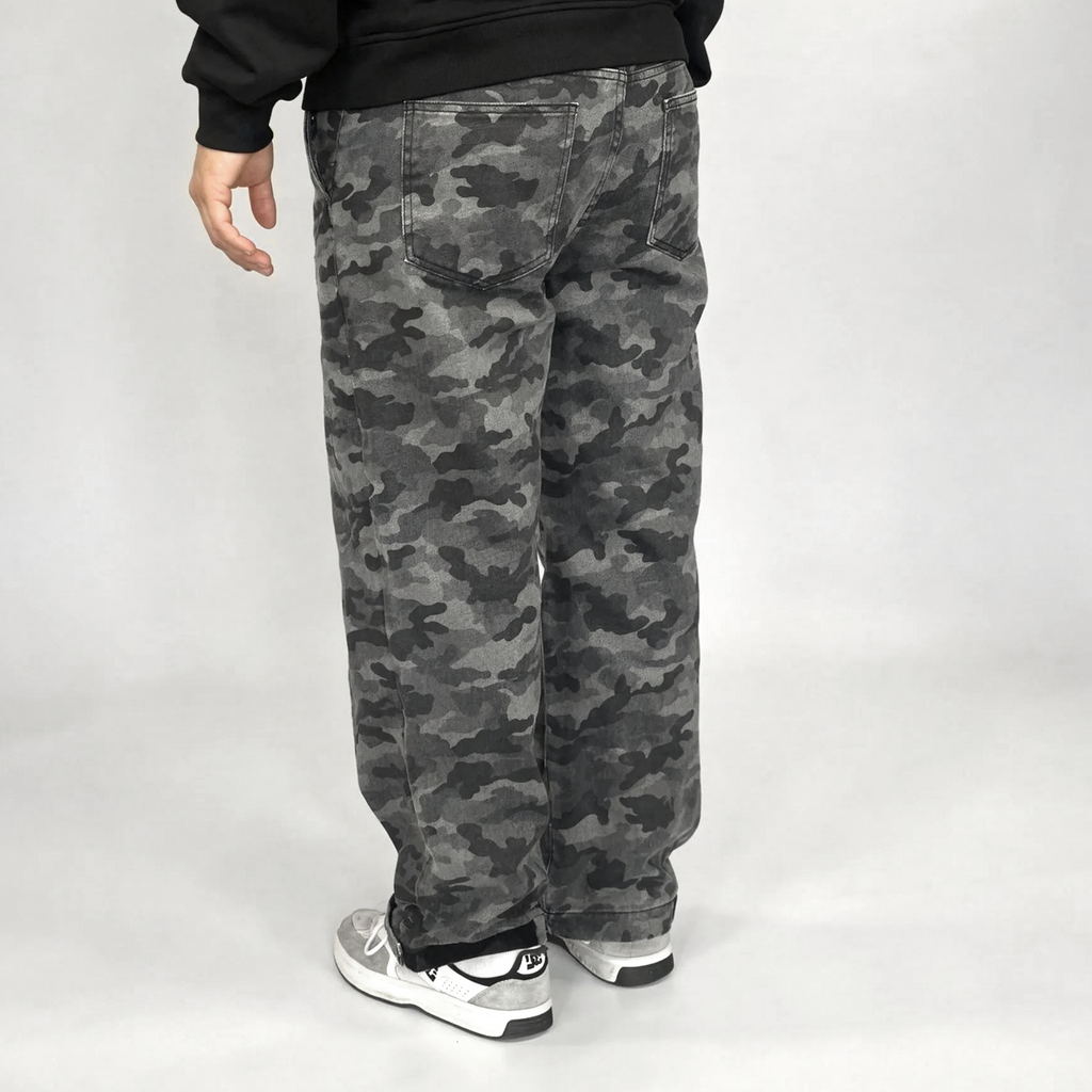 HEAVY CAMO - Zipper Baggy Jeans